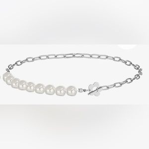 Pearl chocker necklace